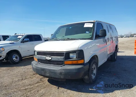 2008 Chevrolet Express Work Van из США, поврежденный, VIN 1GCGG25C081109587